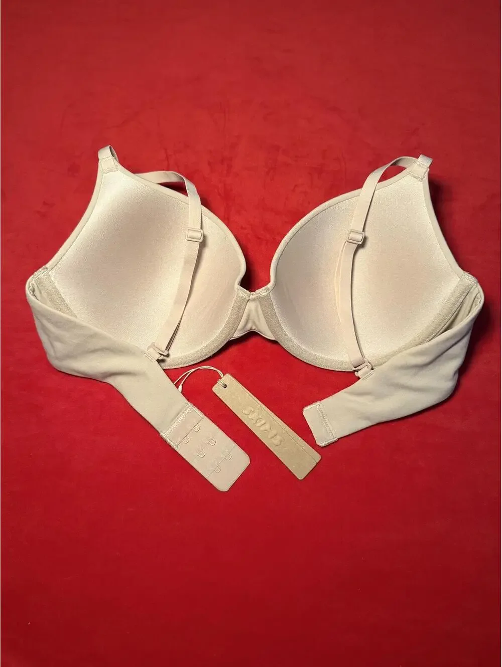 Skims Fits Everybody T Shirt Bra Color Mica Size 32A